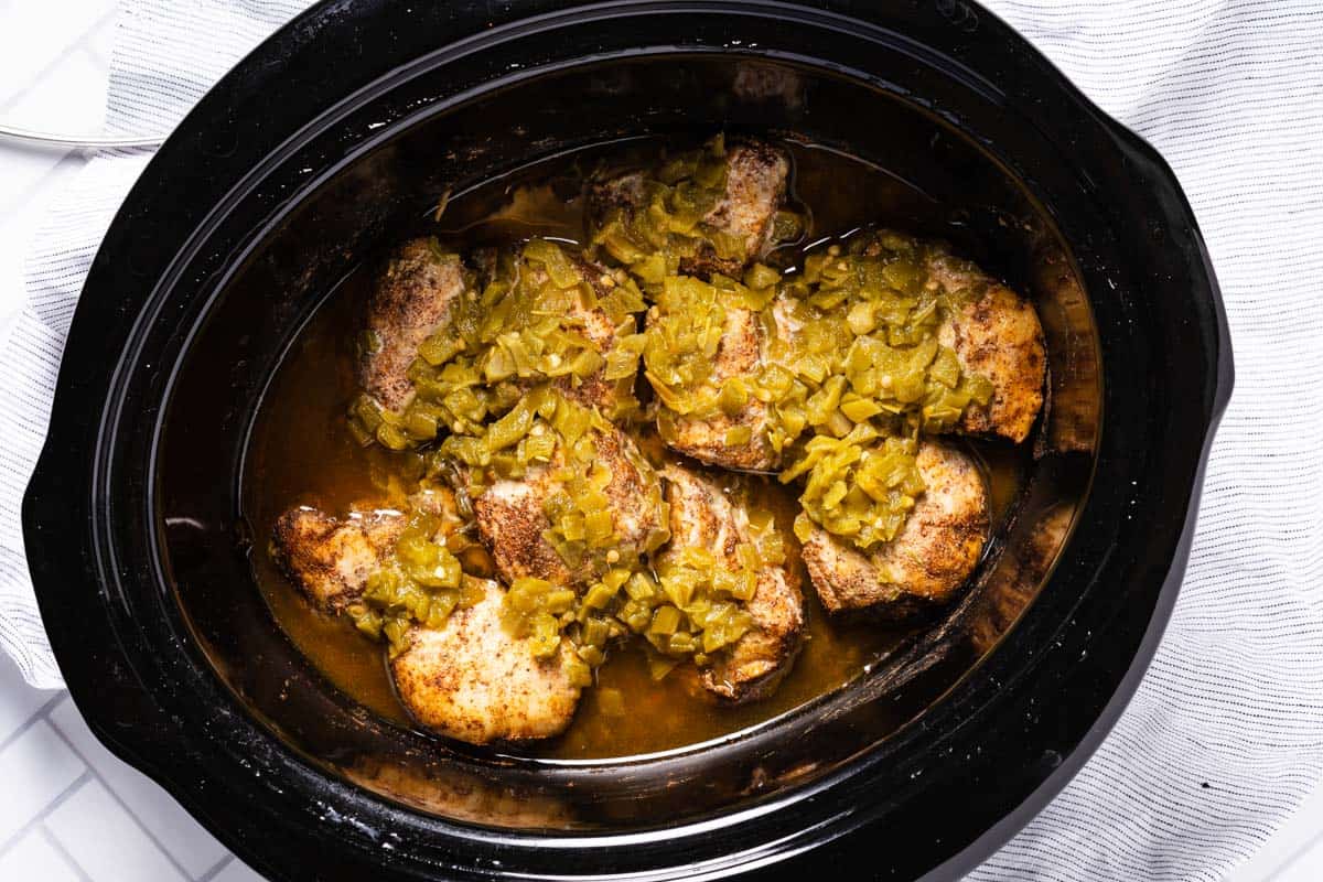 cooked chile chicken in crock pot