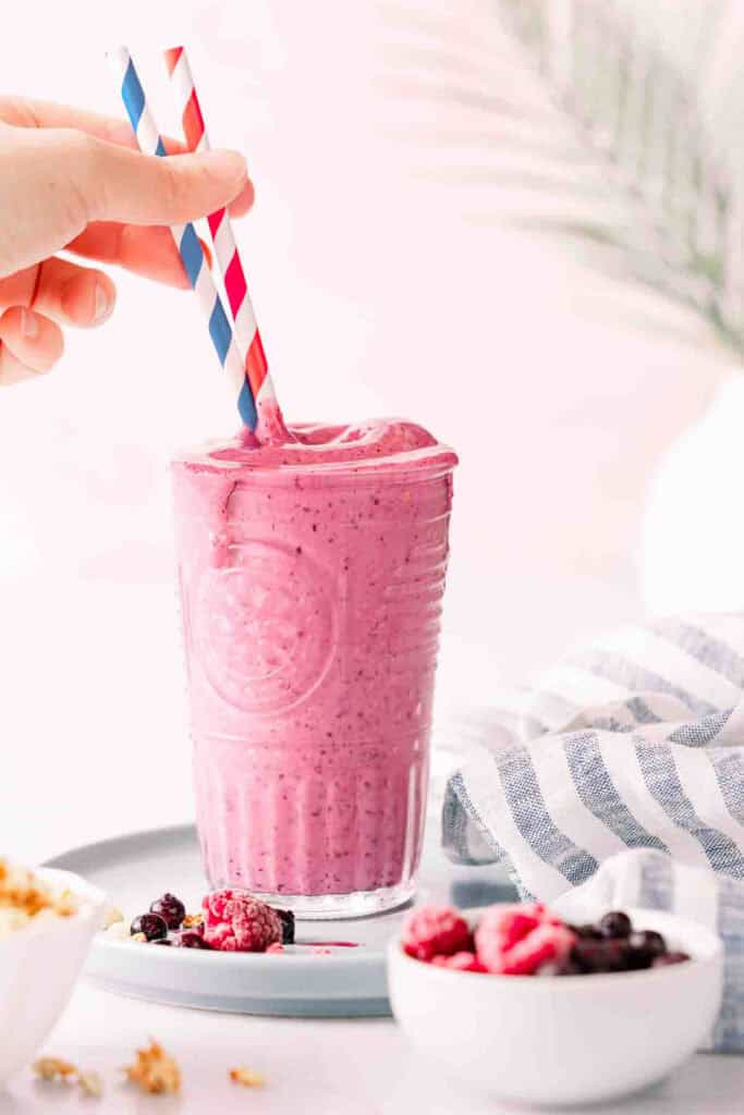 Raspberry Blueberry Smoothie - Nibble and Dine